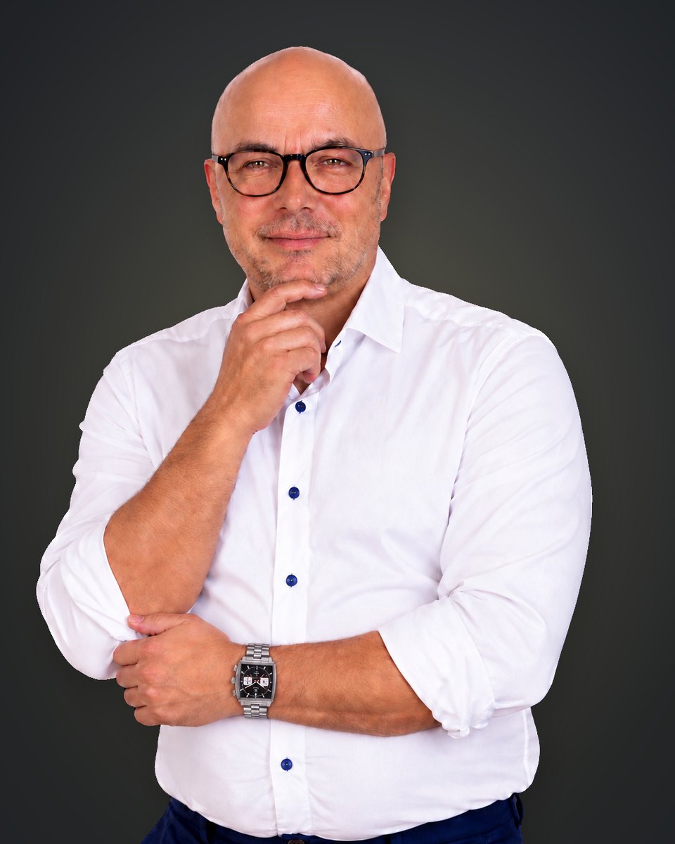 Szegedy Péter, ingatlanos értékesítési tréner